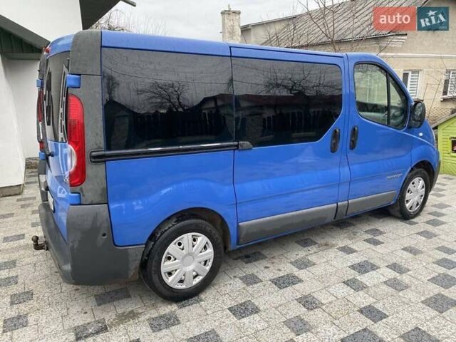 Синій Рено Трафік, об'ємом двигуна 2 л та пробігом 315 тис. км за 10900 $, фото 5 на Automoto.ua