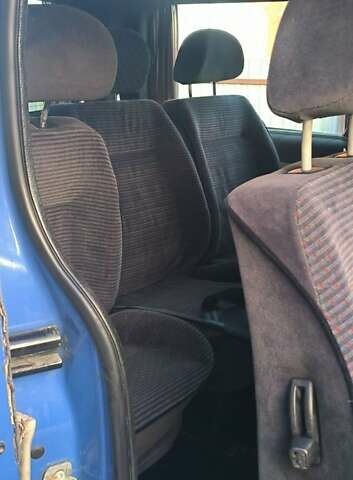 Синій Рено Трафік, об'ємом двигуна 2 л та пробігом 464 тис. км за 11200 $, фото 7 на Automoto.ua