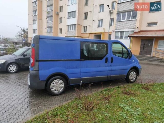 Синий Рено Трафик, объемом двигателя 2 л и пробегом 361 тыс. км за 8600 $, фото 1 на Automoto.ua
