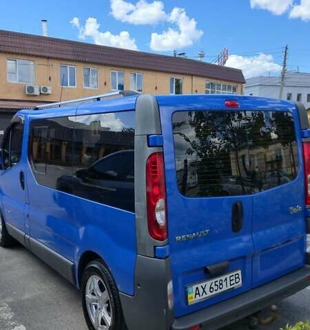 Рено Трафик 2011 в Харькове на Automoto.ua Синий Рено Трафик, объемом двигателя 2.46 л и пробегом 410 тыс. км за 11500 $, фото 10 на Automoto.ua