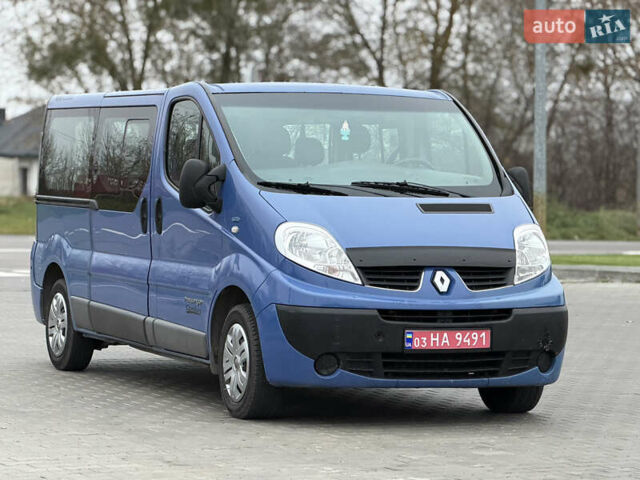Синий Рено Трафик, объемом двигателя 2 л и пробегом 280 тыс. км за 10450 $, фото 2 на Automoto.ua