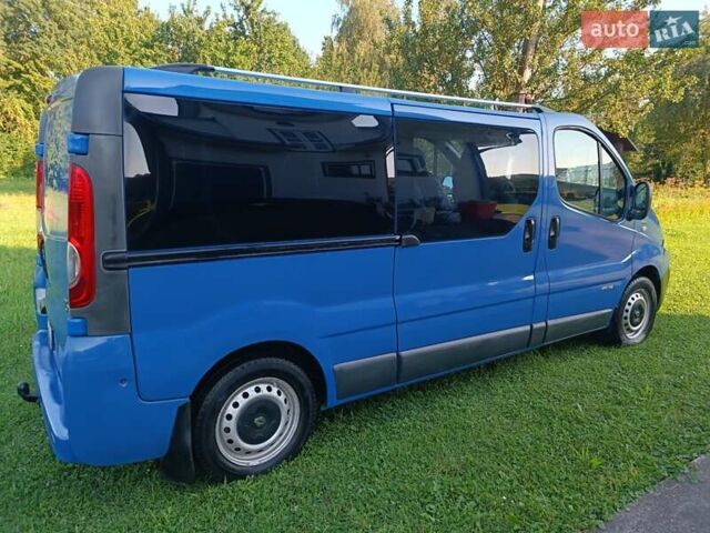 Синій Рено Трафік, об'ємом двигуна 2 л та пробігом 291 тис. км за 10950 $, фото 4 на Automoto.ua