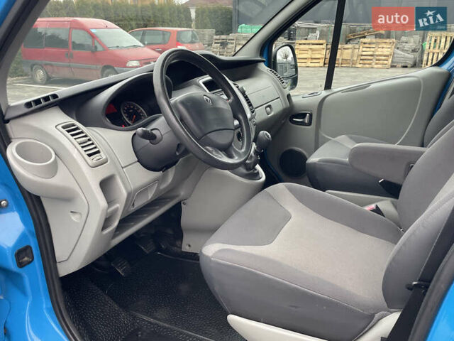 Синій Рено Трафік, об'ємом двигуна 2 л та пробігом 118 тис. км за 15200 $, фото 43 на Automoto.ua