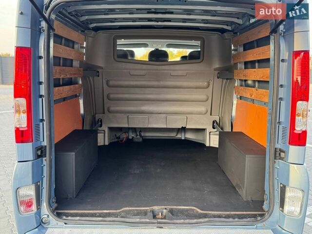 Синій Рено Трафік, об'ємом двигуна 2.5 л та пробігом 264 тис. км за 13950 $, фото 113 на Automoto.ua