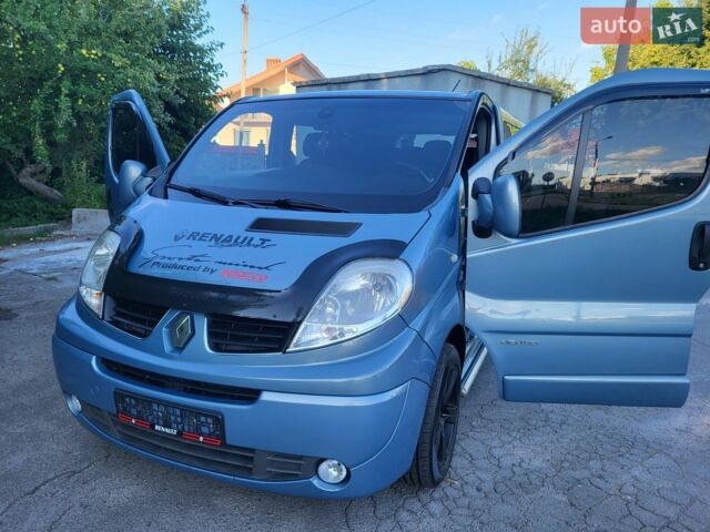 Синій Рено Трафік, об'ємом двигуна 2.5 л та пробігом 243 тис. км за 13600 $, фото 15 на Automoto.ua