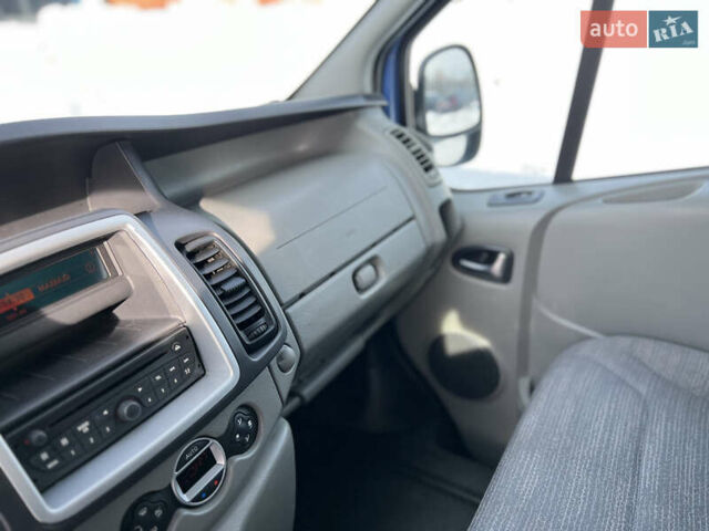 Синий Рено Трафик, объемом двигателя 2 л и пробегом 358 тыс. км за 10950 $, фото 59 на Automoto.ua