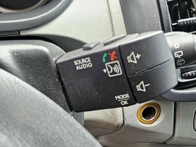 Рено Трафик 2011 в Каменце-Подольском на Automoto.ua Синий Рено Трафик, объемом двигателя 2 л и пробегом 176 тыс. км за 7500 $, фото 8 на Automoto.ua