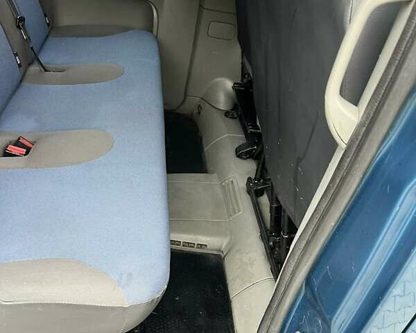 Синій Рено Трафік, об'ємом двигуна 2 л та пробігом 288 тис. км за 13500 $, фото 22 на Automoto.ua