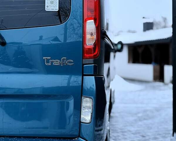 Синій Рено Трафік, об'ємом двигуна 2 л та пробігом 289 тис. км за 14800 $, фото 10 на Automoto.ua