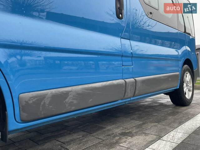 Синий Рено Трафик, объемом двигателя 2 л и пробегом 118 тыс. км за 14950 $, фото 11 на Automoto.ua