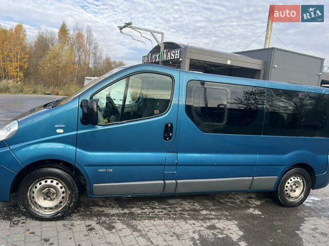Синий Рено Трафик, объемом двигателя 2 л и пробегом 288 тыс. км за 12100 $, фото 4 на Automoto.ua
