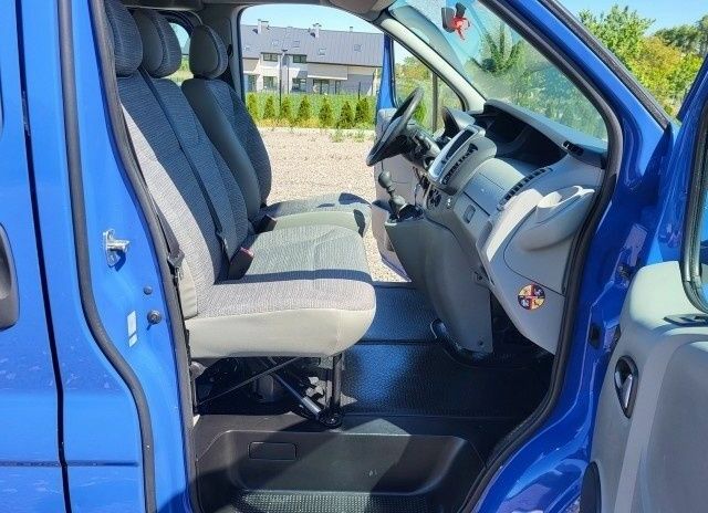 Синій Рено Трафік, об'ємом двигуна 2 л та пробігом 215 тис. км за 9200 $, фото 11 на Automoto.ua