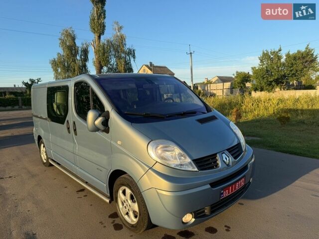 Синий Рено Трафик, объемом двигателя 0 л и пробегом 237 тыс. км за 13200 $, фото 8 на Automoto.ua