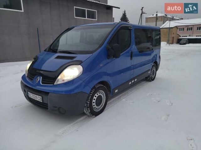Синий Рено Трафик, объемом двигателя 2 л и пробегом 292 тыс. км за 10300 $, фото 12 на Automoto.ua
