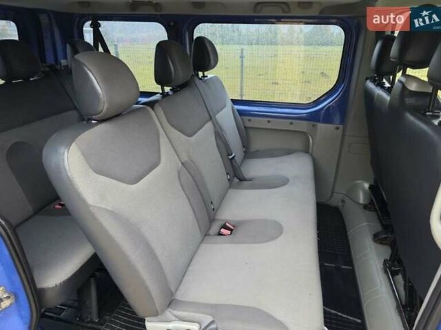 Синій Рено Трафік, об'ємом двигуна 2 л та пробігом 215 тис. км за 9800 $, фото 11 на Automoto.ua