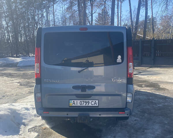 Синий Рено Трафик, объемом двигателя 2 л и пробегом 288 тыс. км за 15000 $, фото 8 на Automoto.ua