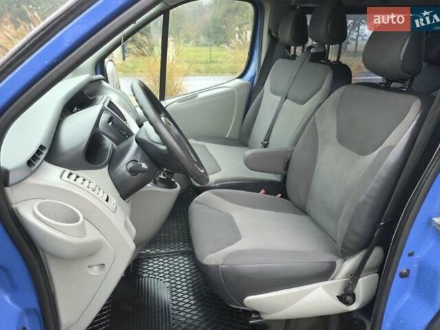 Синій Рено Трафік, об'ємом двигуна 2 л та пробігом 215 тис. км за 9800 $, фото 14 на Automoto.ua