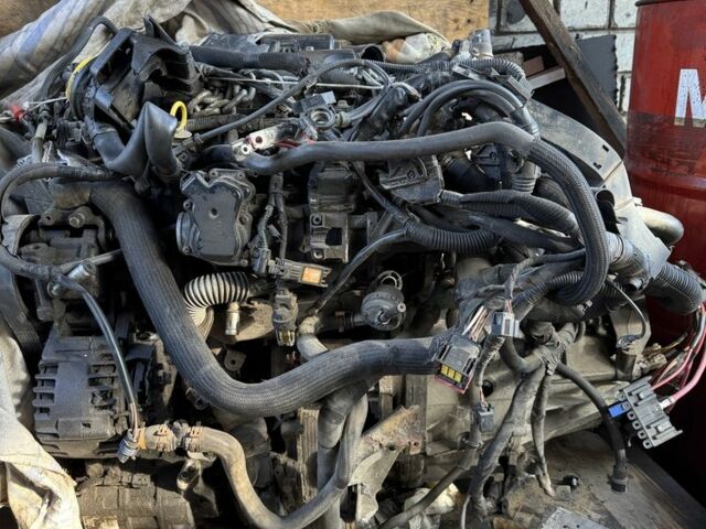 Синій Рено Трафік, об'ємом двигуна 2 л та пробігом 320 тис. км за 4500 $, фото 9 на Automoto.ua