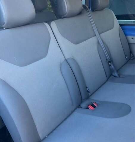 Синий Рено Трафик, объемом двигателя 2 л и пробегом 246 тыс. км за 13000 $, фото 8 на Automoto.ua