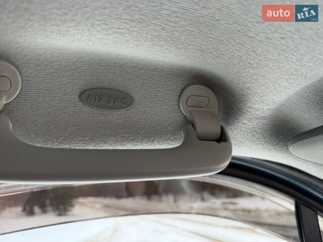 Синий Рено Трафик, объемом двигателя 2 л и пробегом 285 тыс. км за 17800 $, фото 117 на Automoto.ua