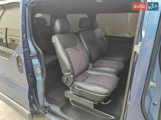 Синий Рено Трафик, объемом двигателя 2 л и пробегом 221 тыс. км за 13999 $, фото 15 на Automoto.ua