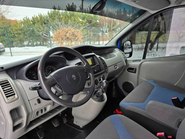 Синій Рено Трафік, об'ємом двигуна 0 л та пробігом 270 тис. км за 14199 $, фото 6 на Automoto.ua