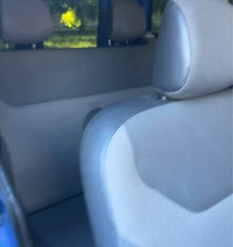 Синий Рено Трафик, объемом двигателя 2 л и пробегом 246 тыс. км за 13000 $, фото 7 на Automoto.ua