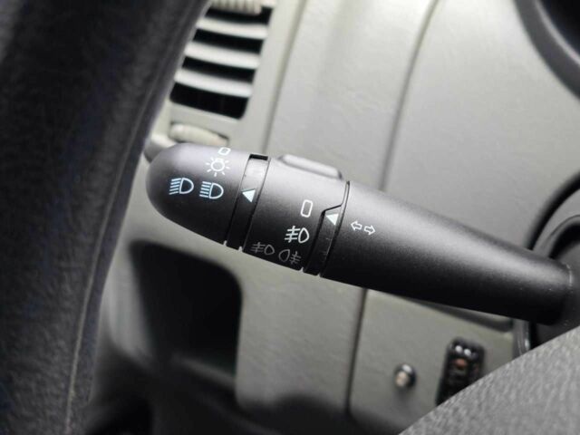 Синій Рено Трафік, об'ємом двигуна 0 л та пробігом 270 тис. км за 14199 $, фото 14 на Automoto.ua