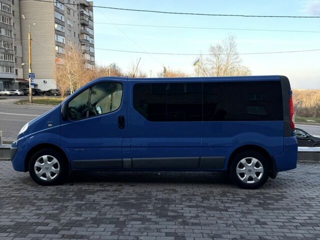 Синій Рено Трафік, об'ємом двигуна 2 л та пробігом 245 тис. км за 14500 $, фото 1 на Automoto.ua