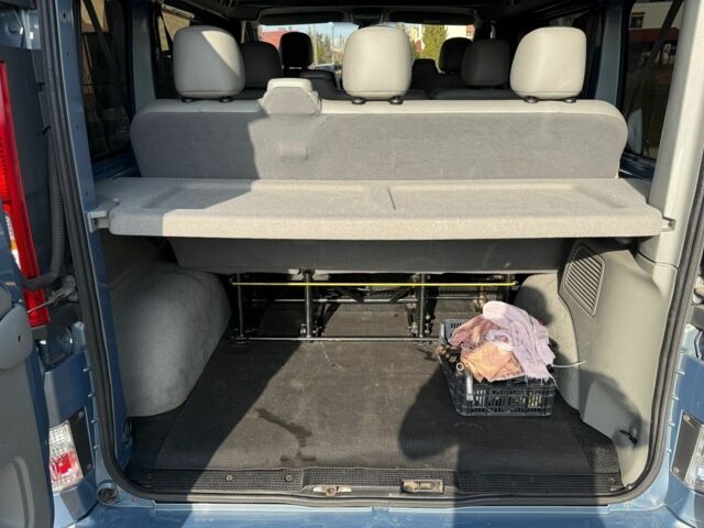 Синій Рено Трафік, об'ємом двигуна 2 л та пробігом 172 тис. км за 8000 $, фото 14 на Automoto.ua