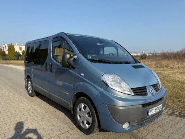 Синий Рено Трафик, объемом двигателя 2 л и пробегом 171 тыс. км за 8500 $, фото 1 на Automoto.ua