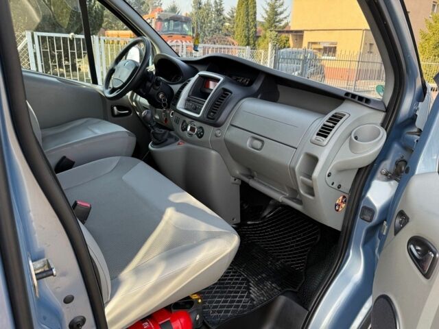 Синий Рено Трафик, объемом двигателя 2 л и пробегом 171 тыс. км за 8500 $, фото 11 на Automoto.ua