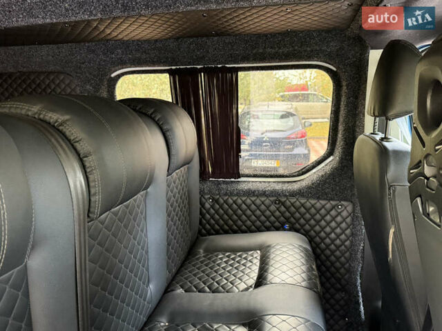 Рено Трафик 2016 в Черновцах на Automoto.ua Синий Рено Трафик, объемом двигателя 1.6 л и пробегом 300 тыс. км за 14500 $, фото 9 на Automoto.ua