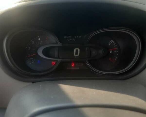 Синий Рено Трафик, объемом двигателя 1.6 л и пробегом 446 тыс. км за 13280 $, фото 15 на Automoto.ua