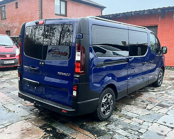 Синий Рено Трафик, объемом двигателя 2 л и пробегом 109 тыс. км за 24500 $, фото 2 на Automoto.ua