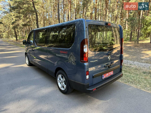 Синий Рено Трафик, объемом двигателя 2 л и пробегом 185 тыс. км за 28800 $, фото 69 на Automoto.ua