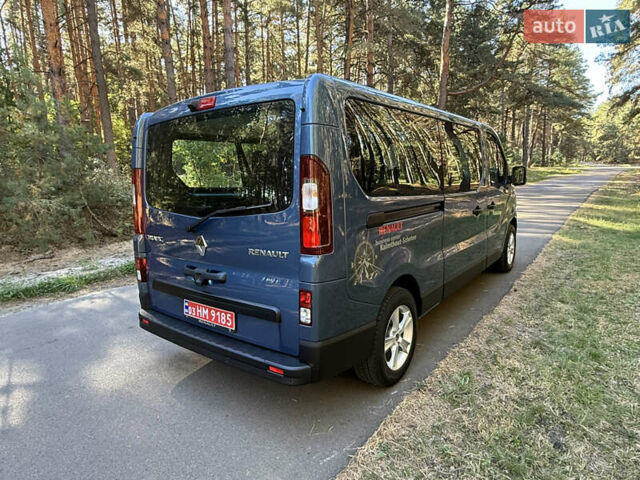 Синий Рено Трафик, объемом двигателя 2 л и пробегом 185 тыс. км за 28800 $, фото 72 на Automoto.ua