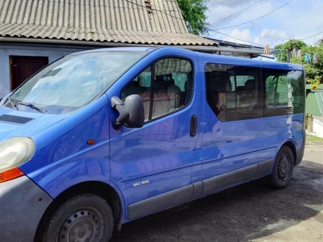 Синій Рено Трафік, об'ємом двигуна 1.9 л та пробігом 450 тис. км за 6522 $, фото 1 на Automoto.ua