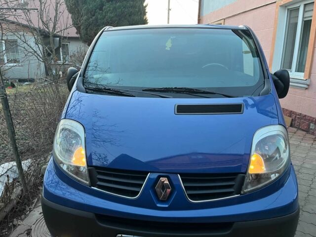 Синий Рено Трафик, объемом двигателя 2 л и пробегом 391 тыс. км за 9500 $, фото 20 на Automoto.ua