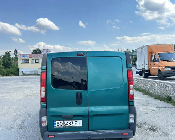 Зеленый Рено Трафик, объемом двигателя 1.87 л и пробегом 336 тыс. км за 6999 $, фото 2 на Automoto.ua