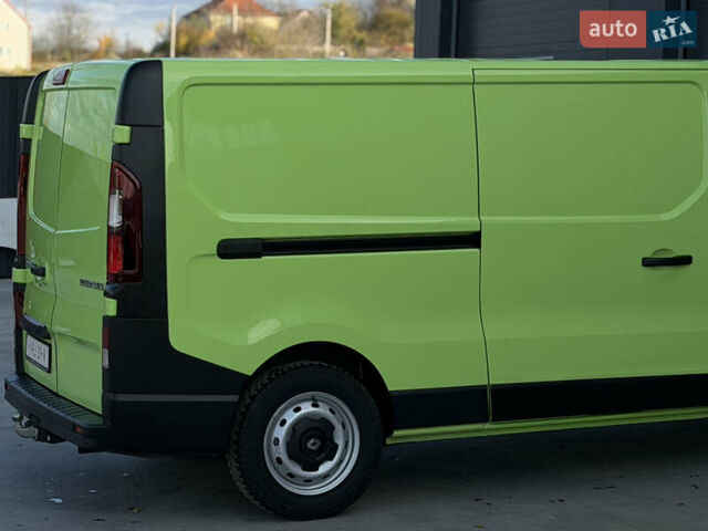 Зеленый Рено Трафик, объемом двигателя 2 л и пробегом 188 тыс. км за 17800 $, фото 16 на Automoto.ua