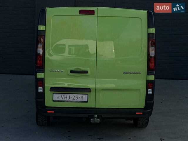 Зеленый Рено Трафик, объемом двигателя 2 л и пробегом 188 тыс. км за 17800 $, фото 10 на Automoto.ua