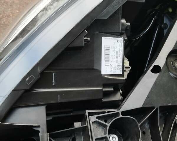 Зелений Рено Трафік, об'ємом двигуна 2 л та пробігом 188 тис. км за 18950 $, фото 42 на Automoto.ua