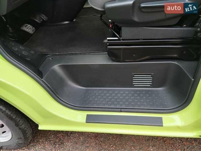 Зелений Рено Трафік, об'ємом двигуна 2 л та пробігом 188 тис. км за 18950 $, фото 14 на Automoto.ua