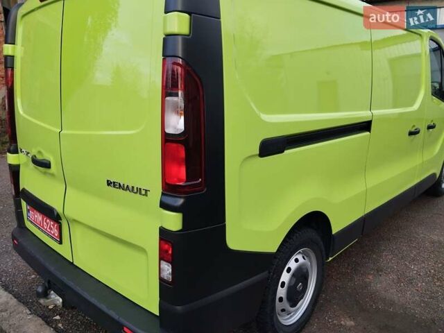 Зелений Рено Трафік, об'ємом двигуна 2 л та пробігом 188 тис. км за 18950 $, фото 9 на Automoto.ua