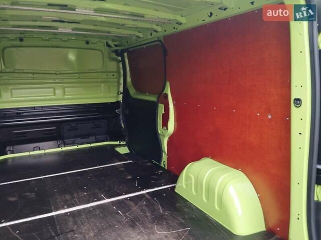 Зелений Рено Трафік, об'ємом двигуна 2 л та пробігом 188 тис. км за 18950 $, фото 37 на Automoto.ua