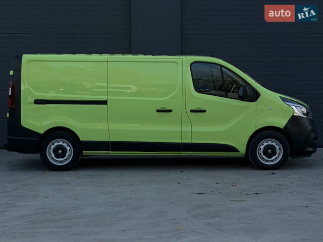 Зеленый Рено Трафик, объемом двигателя 2 л и пробегом 188 тыс. км за 17800 $, фото 52 на Automoto.ua