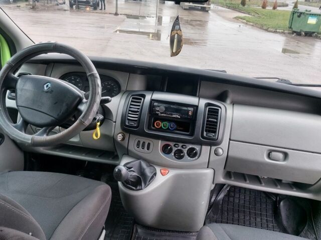 Зелений Рено Трафік, об'ємом двигуна 2 л та пробігом 319 тис. км за 8650 $, фото 11 на Automoto.ua