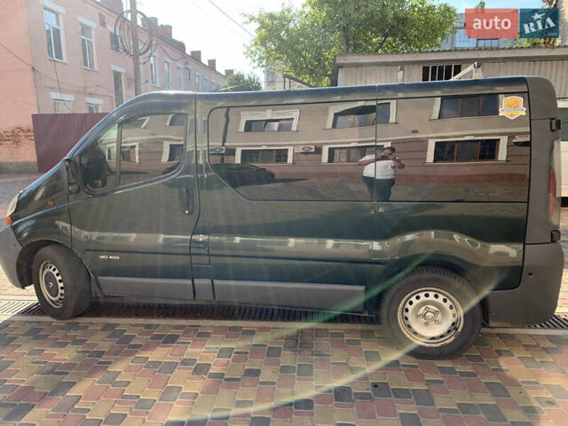 Зелений Рено Трафік, об'ємом двигуна 1.9 л та пробігом 354 тис. км за 7200 $, фото 2 на Automoto.ua