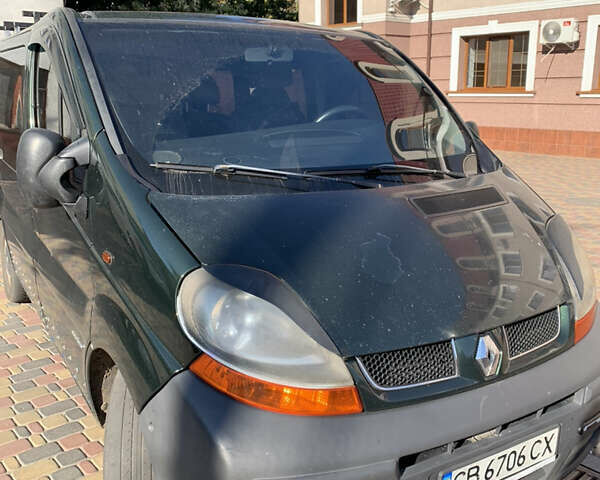 Зелений Рено Трафік, об'ємом двигуна 1.9 л та пробігом 354 тис. км за 7200 $, фото 1 на Automoto.ua